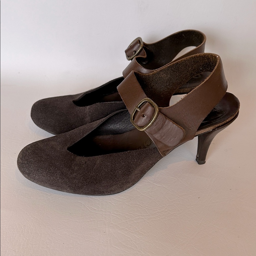 Pedro Garcia brown suede and leather heels